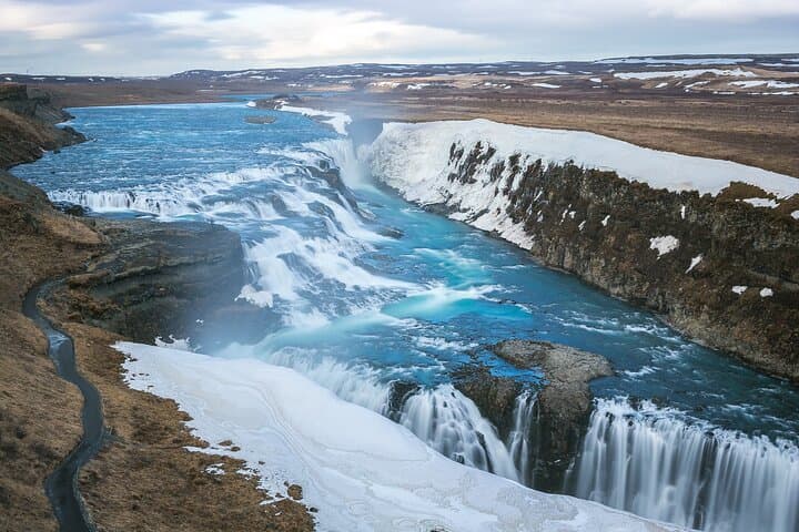 Private Winter Wonder Golden Circle Tour with Northern Lights