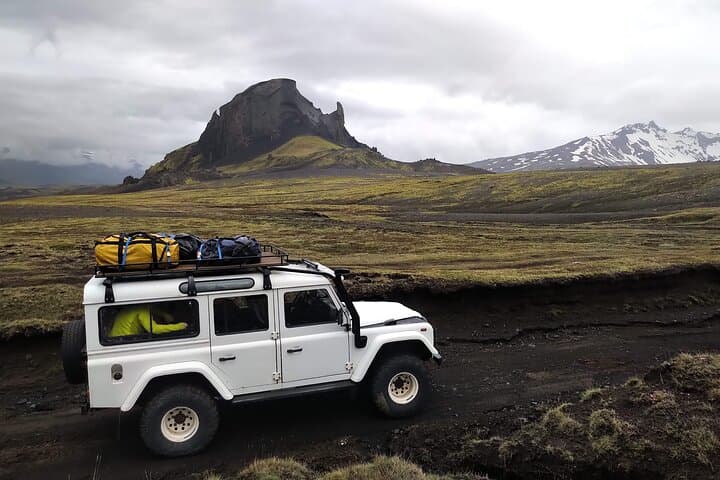 4x4 Adventure and Mountain Hut Escape at Iceland Backroads