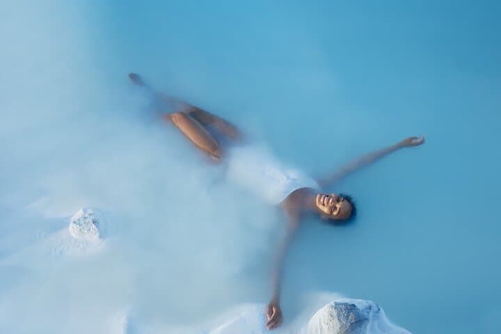 Blue Lagoon: Entry Ticket with Drink, Towel and Mud Mask