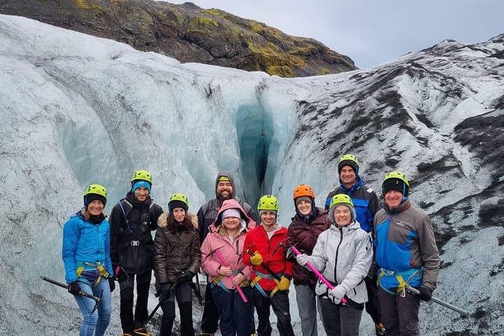 Group photo on the glacier.