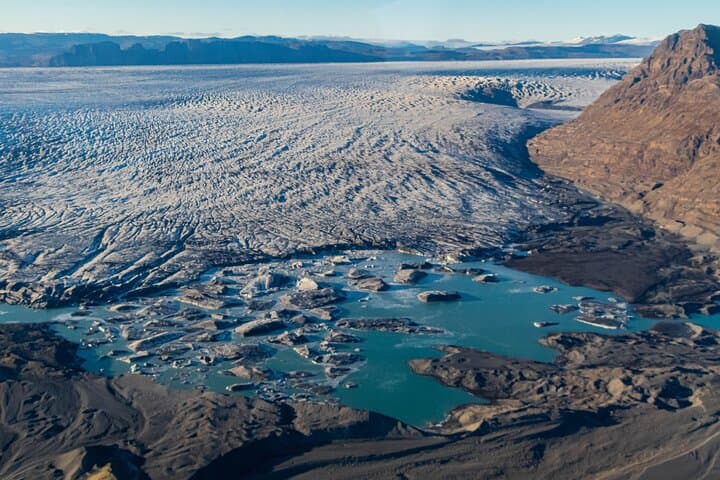 Glacier Edge Helicopter Tour with Landing from Skaftafell