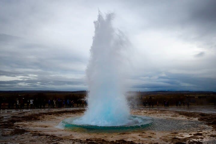Strokkur at Gesyir erupting