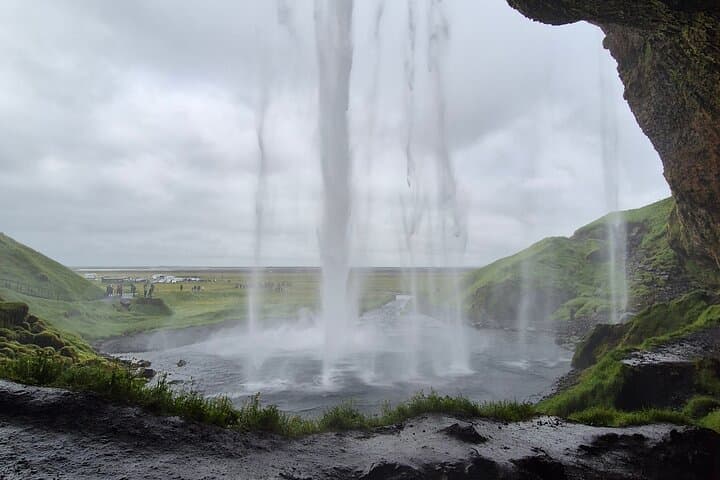 2 Days Iceland Aurora and Golden Circle South Coast Glacier Hike