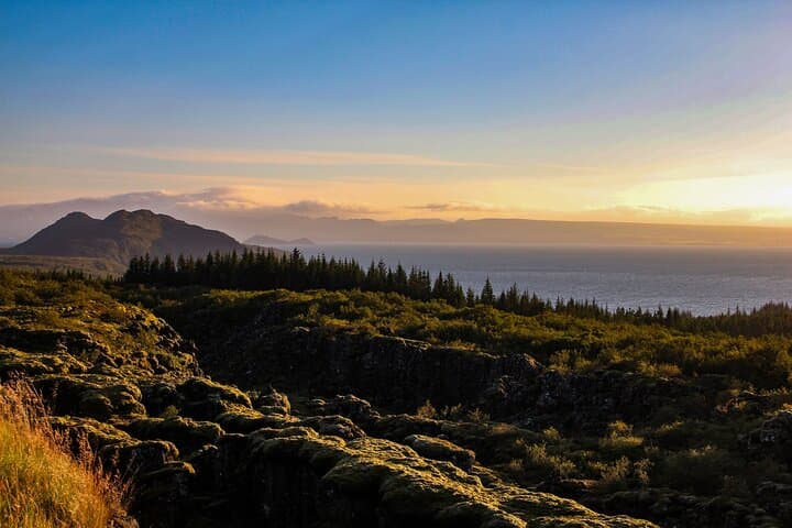 Classic Golden Circle Full Day Private Tour from Reykjavik