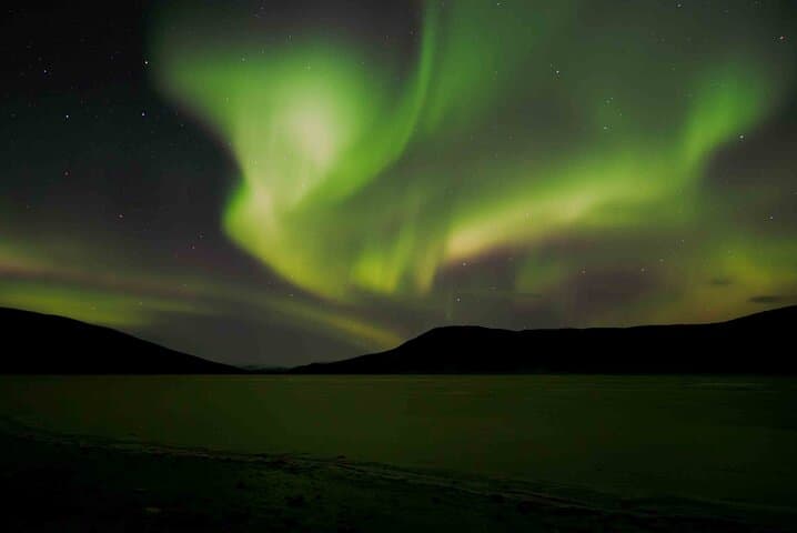 Northern Lights Super Jeep Tour with Hot Chocolate and Photos