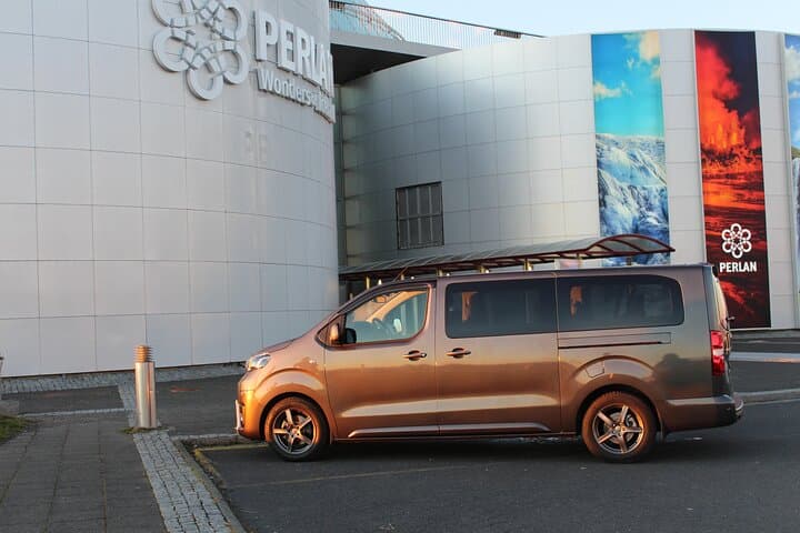 One-Way Private Transfer from Blue Lagoon to Reykjavik