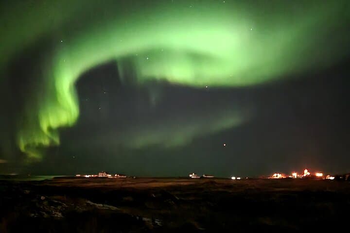 Reykjavik Northern Lights Evening Adventure Guided Tour