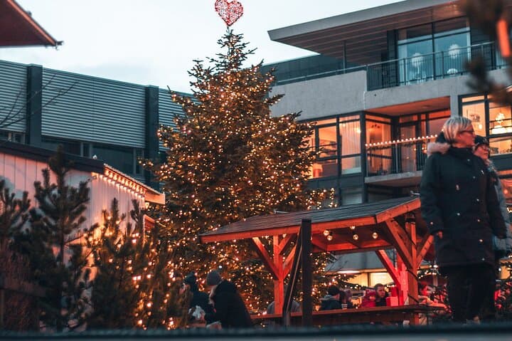 The Icelandic Christmas Advent Driving Tour