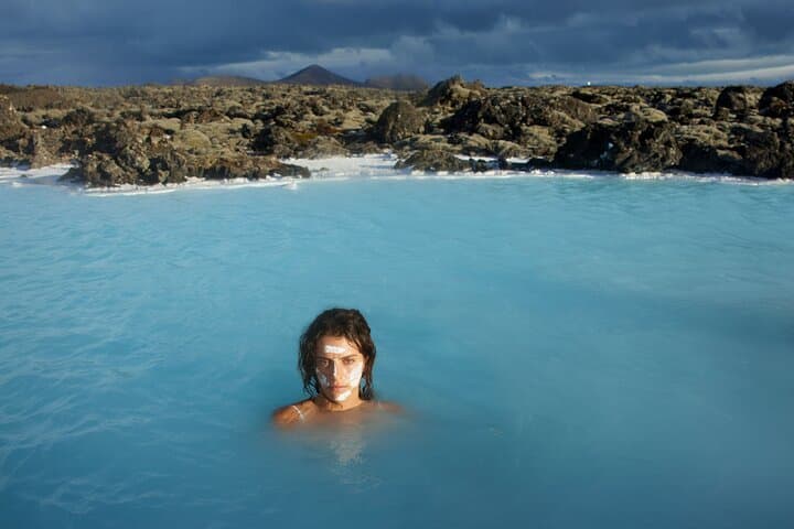 Blue Lagoon: Entry Ticket with Drink, Towel and Mud Mask