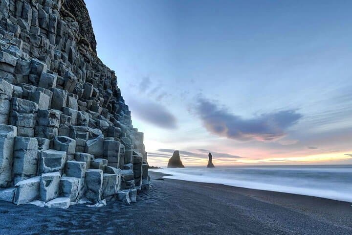 Private Round Transfer from Keflavik Reykjavik to Glacier Lagoon