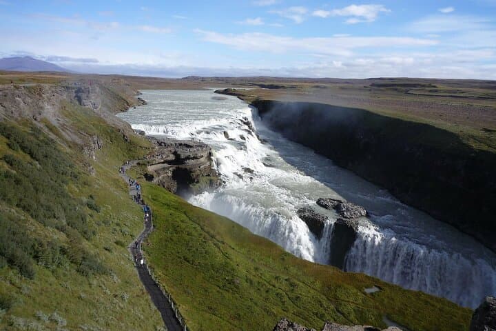 3 Day Summer Tour to Golden Circle South Coast with Glacier Hike