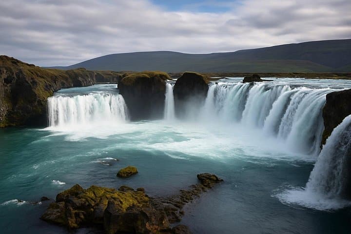 Goðafoss, Mývatn & Farm Tour from Akureyri Port for Cruise Guests