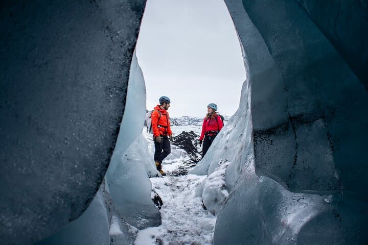 Sólheimajökull Glacier Hike – Adventure in a Small Group