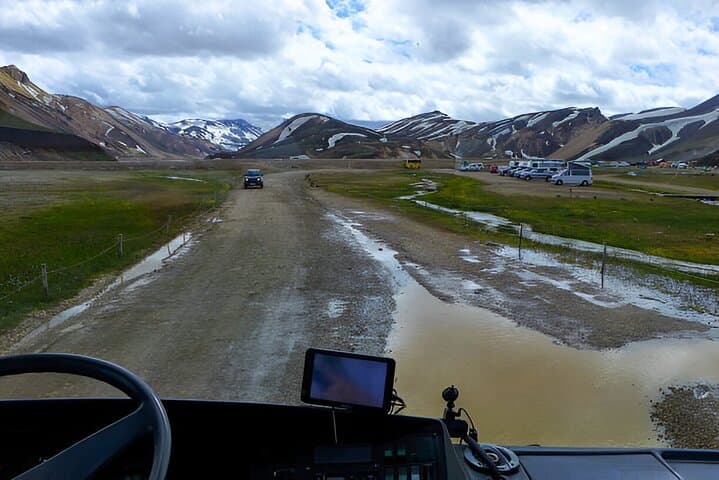 Highlands Bus Transfer: Reykjavik / Hella to the Landmannalaugar