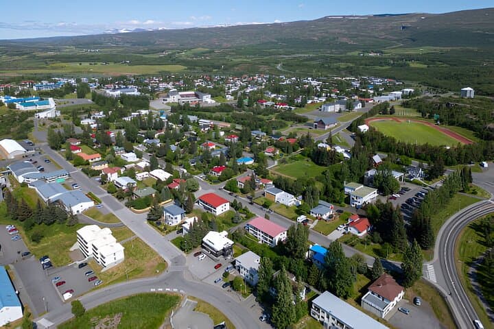 Highlands Bus Transfer: Reykjavik / Hella to the Landmannalaugar
