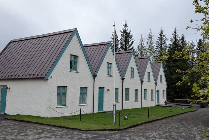 A Self-Guided Thingvellir National Park Walking Tour