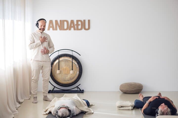 Transformative Breathwork Session with Andri - 1 Hour
