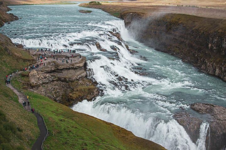 Golden Circle Tour from Reykjavík Þingvellir Geysir & Gullfoss