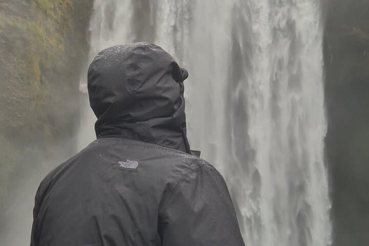 Iceland 2-Day Tour: Golden Circle, South Coast & Northern Lights