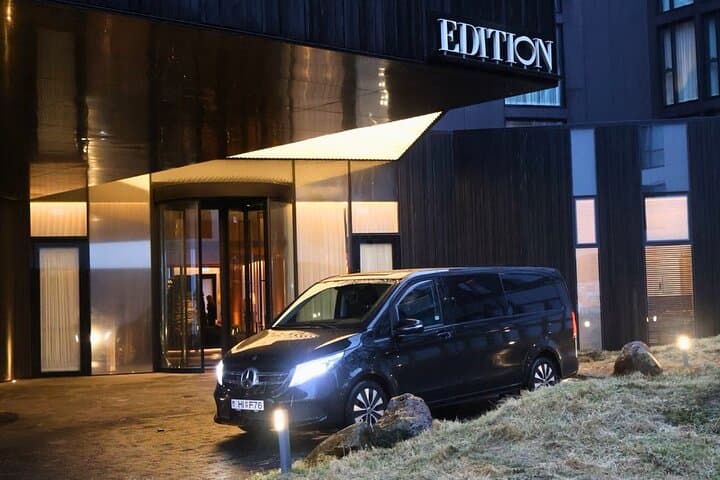 Reykjavik: Cruise Port Transfer to/from Keflavik Airport