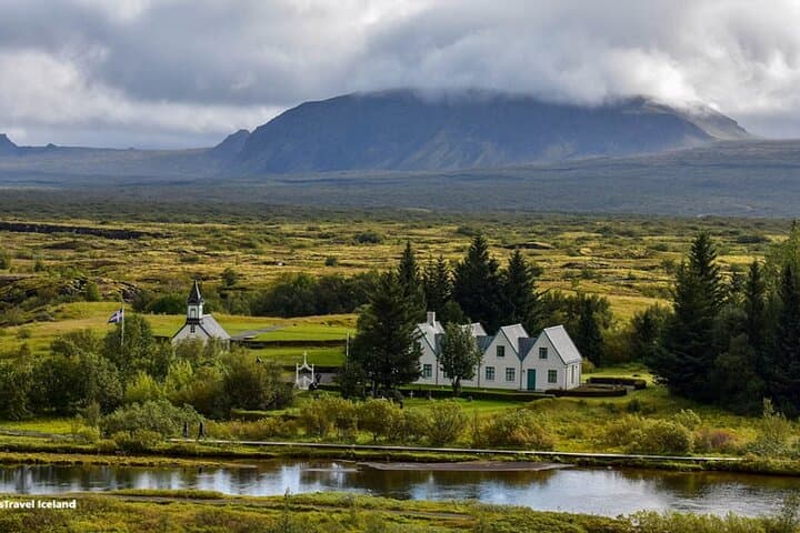 5-Day Iceland Adventure: Blue Lagoon, Golden Circle & South Coast