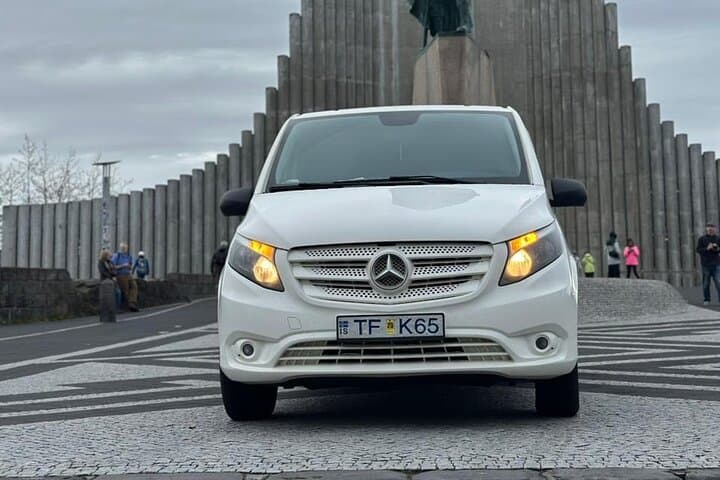 Private Transfer from Reykjavik Cruise Port to Keflavik Airport
