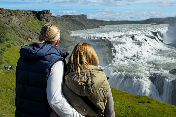 Golden Circle Express: 7 hour Private Tour - Keflavik/Reykjavik