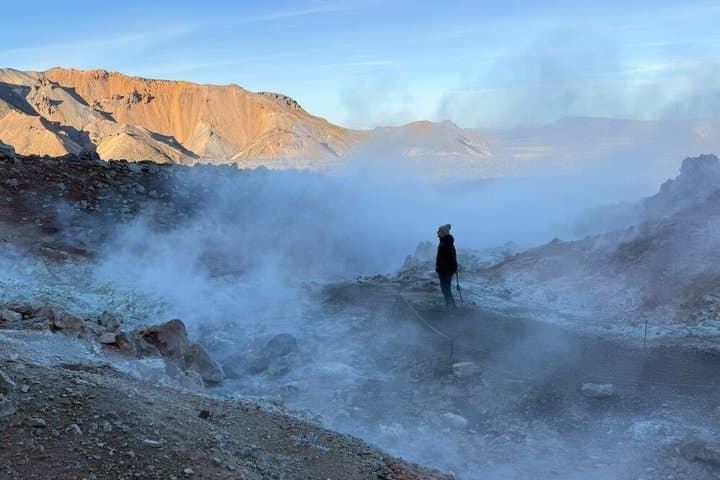 5-Day Self Guided Trekking Tour Laugavegur to Thorsmork Valley