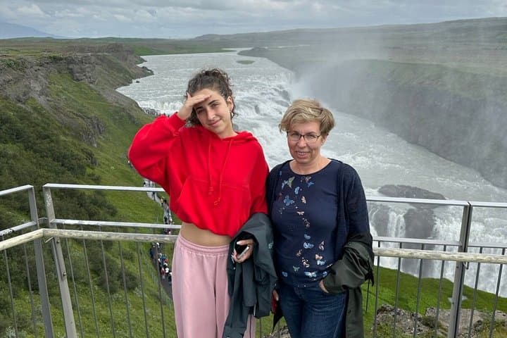 Reykjavik: Golden Circle Private Tour with Hvammsvik Hot Springs