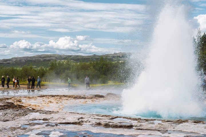 Golden Circle & Silfra Fissure Snorkeling Day Tour from Reykjavik