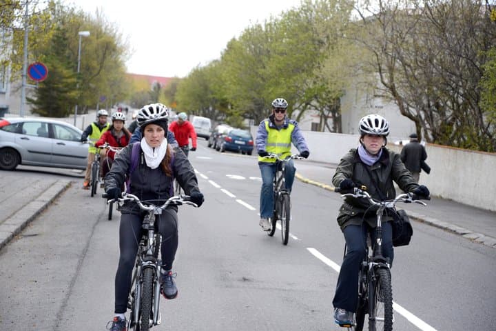 Classic Reykjavik Group Bike Tour