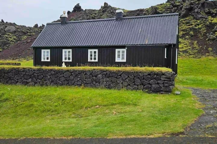 Iceland's Volcanic Island: A Self-Guided Walking Tour