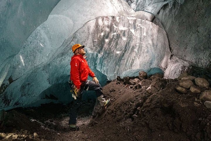 Skaftafell Glacier Hike & Natural Ice Cave Tour