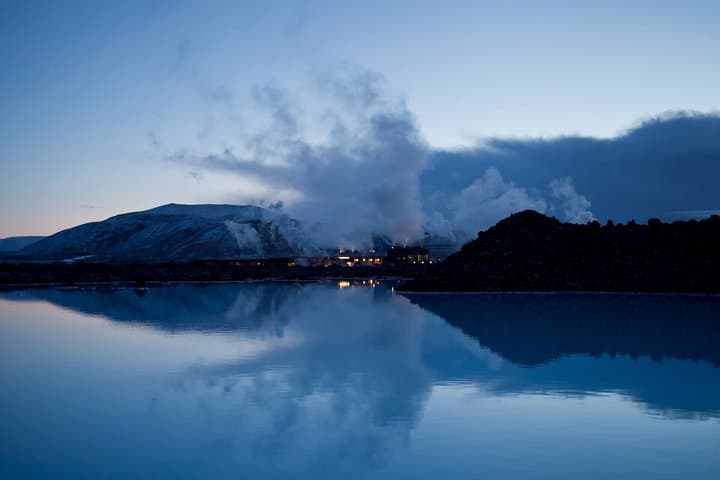 Blue Lagoon Transfer from Reykjavik Round Trip