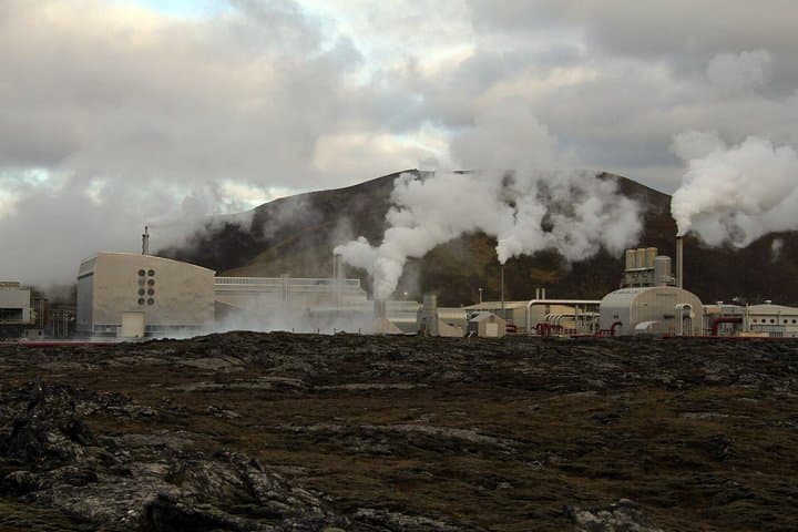 Blue Lagoon Transfer from Reykjavik Round Trip