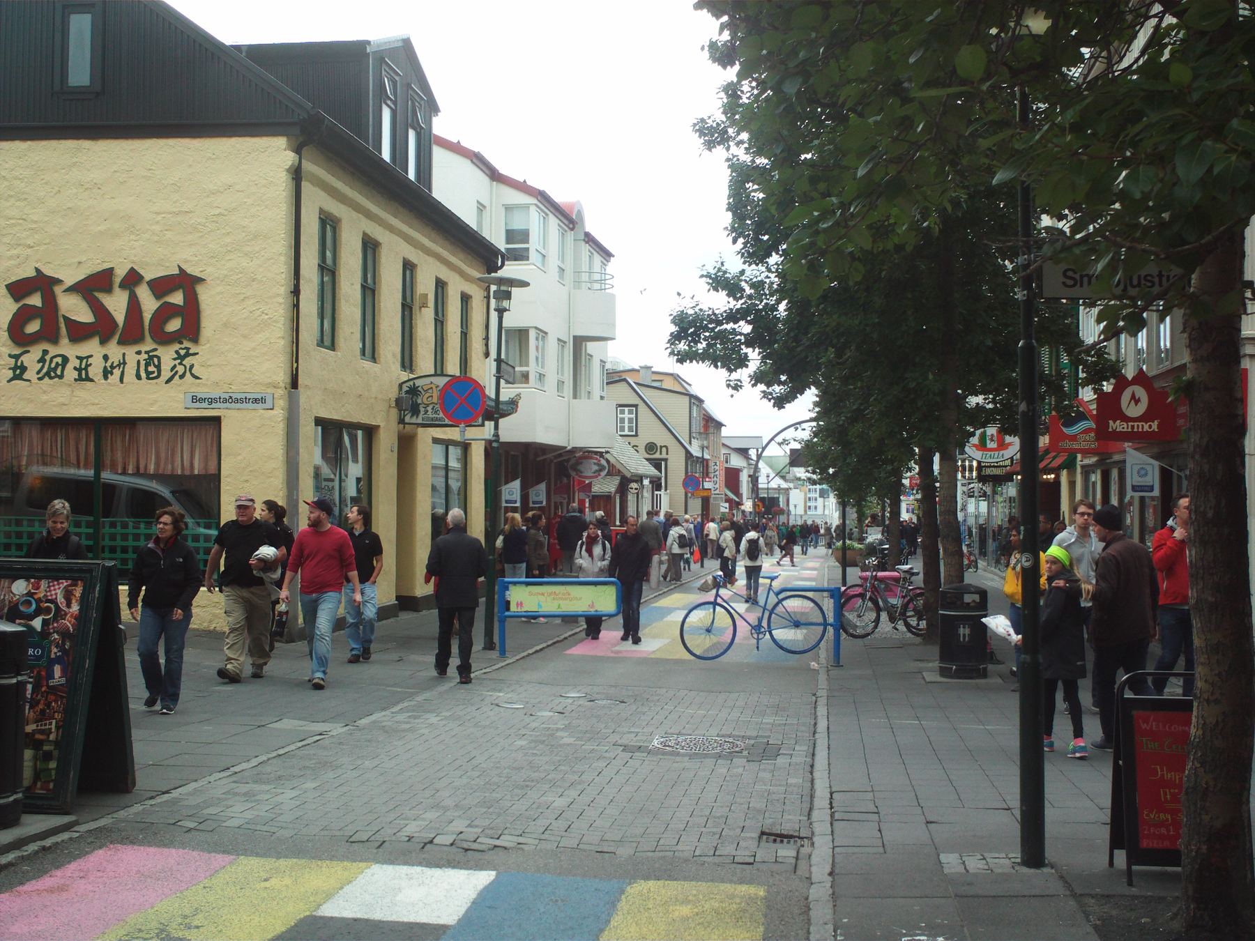 Reykjavík Culture Night (Menningarnótt) 2026: Date, Closures and How to Get Around